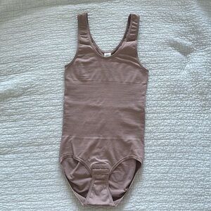 Luxmery Round Neck Bodysuit